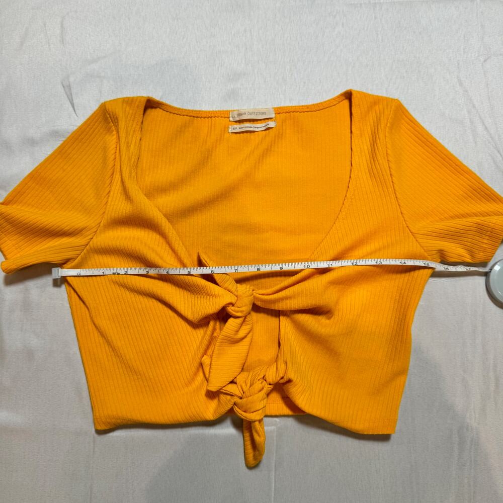 Urban Outfitters Mustard Yellow Ribbed Tie-Front Crop Top Women's Small Festival - Picture 8 of 14